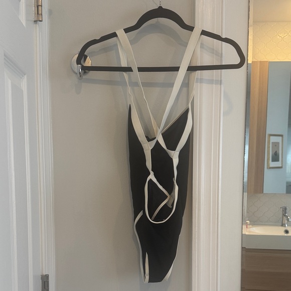 LSPACE Women's Black One-Piece Swimsuit - Picture 6 of 6